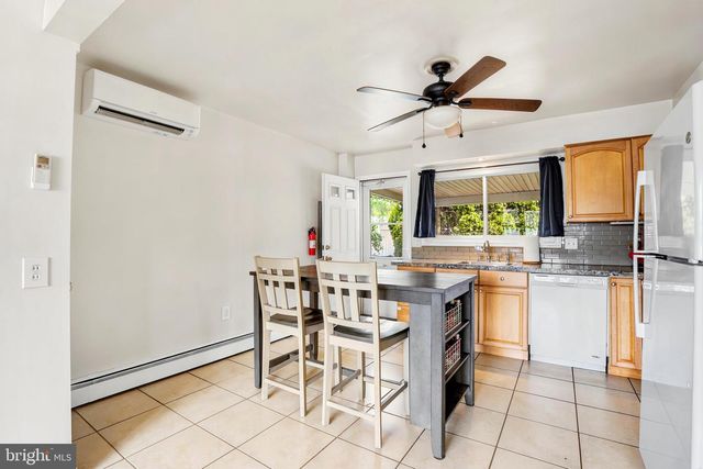 365 W KING ST, Pottstown, PA 19464