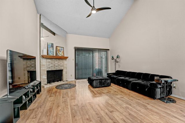 3801 MENCHACA RD 24, Austin, TX 78704