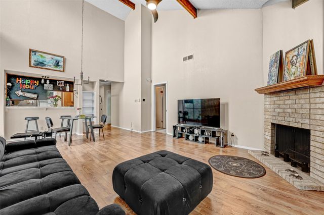 3801 MENCHACA RD 24, Austin, TX 78704