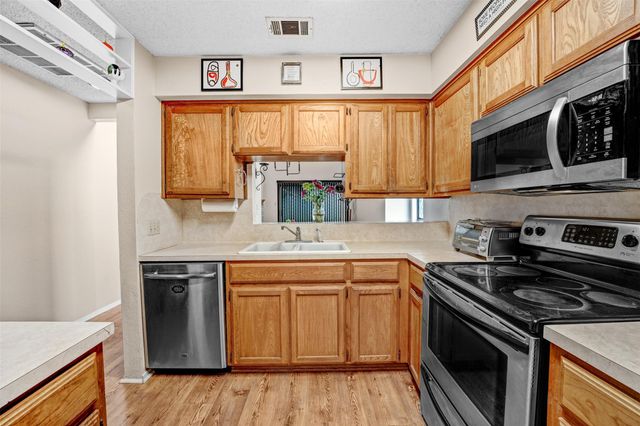 3801 MENCHACA RD 24, Austin, TX 78704