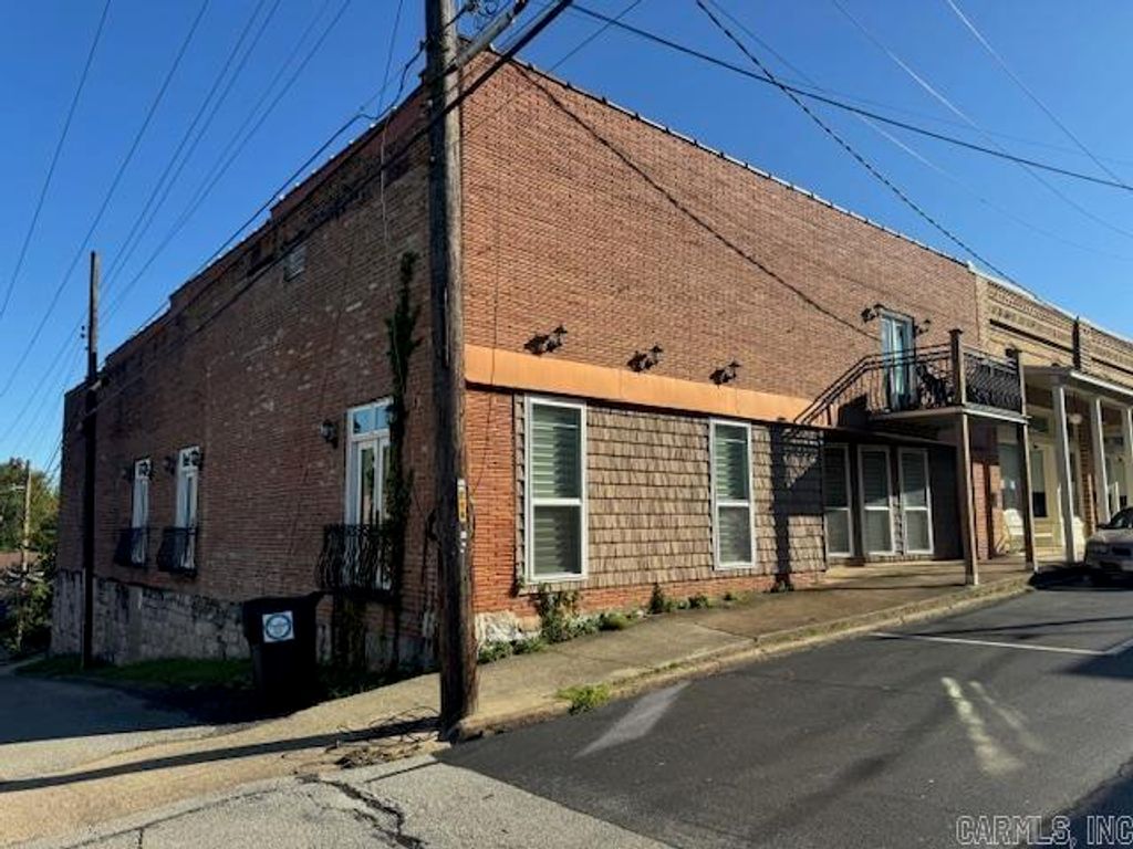 214 N Marr, Pocahontas, AR 72455