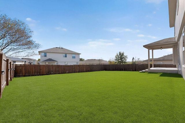 405 Buckingham DR, Kyle, TX 78640