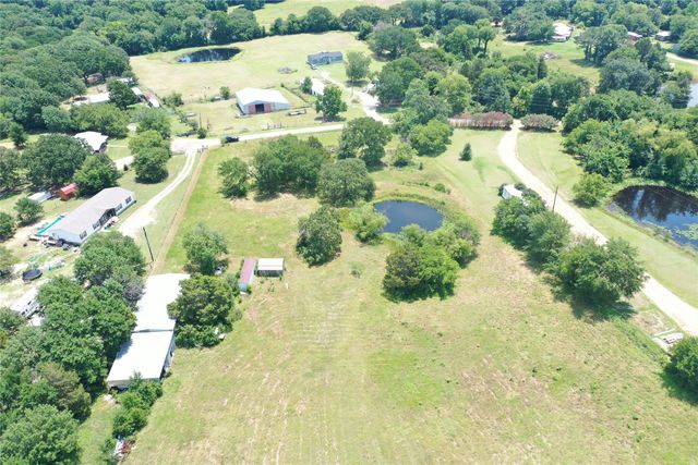 381 Paddock Drive D, Mabank, TX 75156