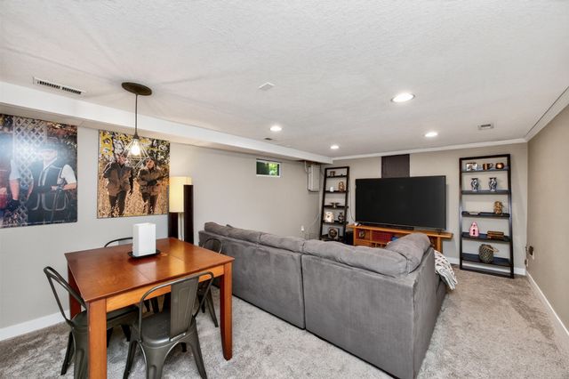 1507 48th Street, Des Moines, IA 50311