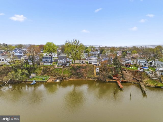 54 WAGNERS LN, Essex, MD 21221