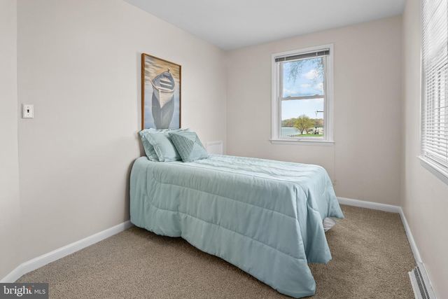54 WAGNERS LN, Essex, MD 21221