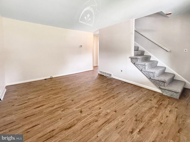 54 WAGNERS LN, Essex, MD 21221