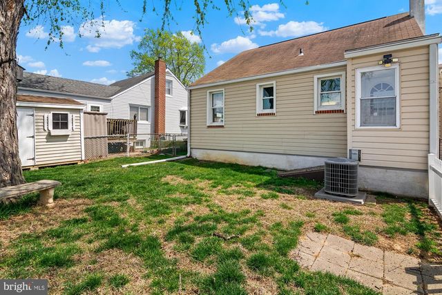 54 WAGNERS LN, Essex, MD 21221
