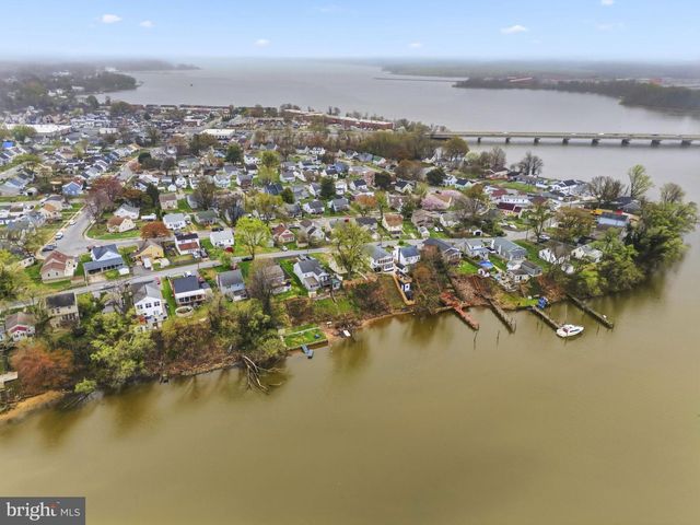 54 WAGNERS LN, Essex, MD 21221