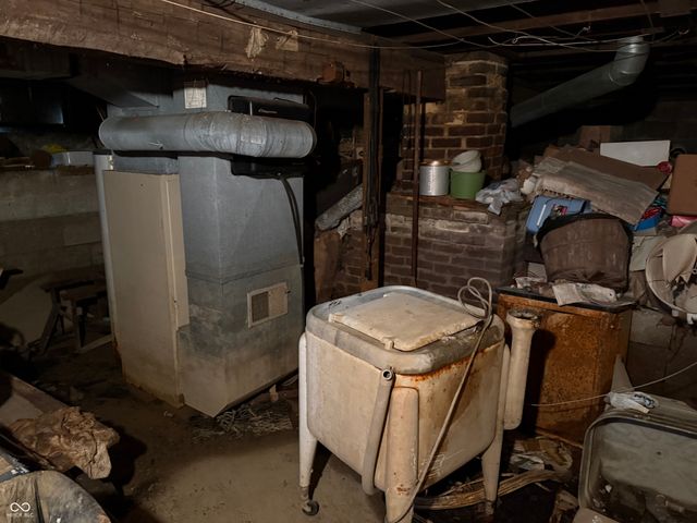 1822 Englewood Drive, Indianapolis, IN 46219