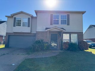 2556 BOXFORD LN, Memphis, TN 38016