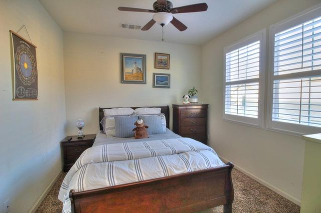 2204 Gallery Dr, Riverbank, CA 95367