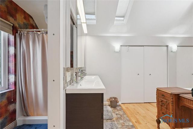 4113 S Detroit Avenue, Toledo, OH 43614