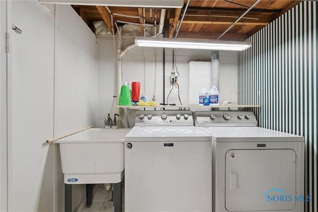 4113 S Detroit Avenue, Toledo, OH 43614