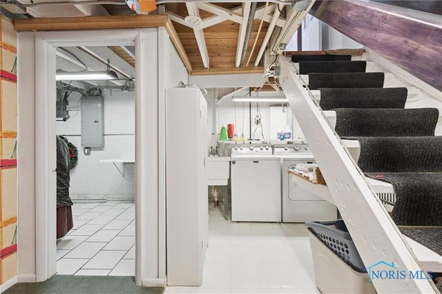 4113 S Detroit Avenue, Toledo, OH 43614