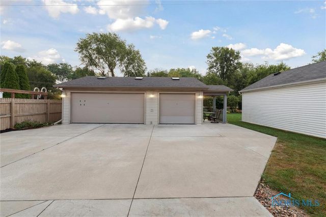 4113 S Detroit Avenue, Toledo, OH 43614