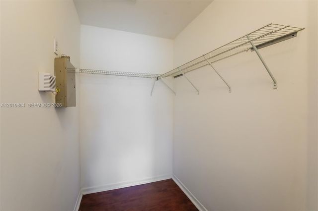 925 NE 34th Ave 203, Homestead, FL 33033