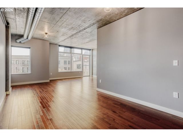 1926 W BURNSIDE St 311, Portland, OR 97209