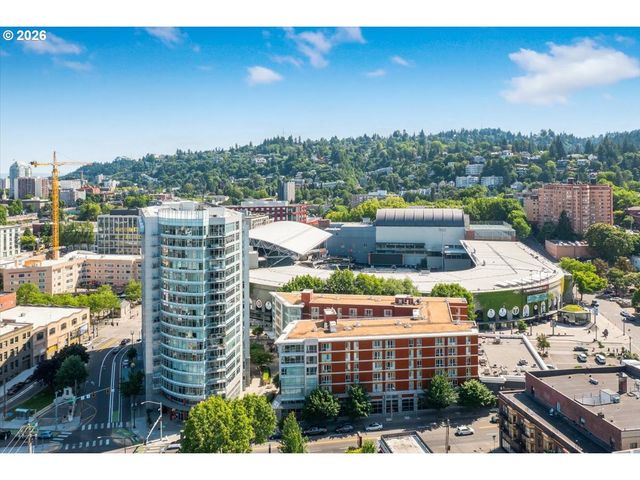 1926 W BURNSIDE St 311, Portland, OR 97209