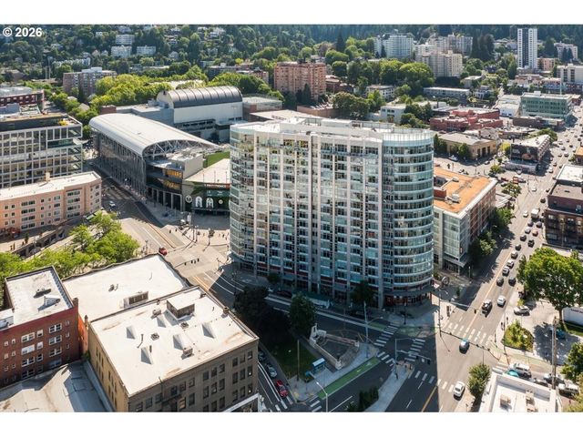 1926 W BURNSIDE St 311, Portland, OR 97209