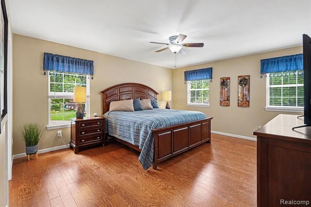 6290 Waldon Woods Drive, Clarkston, MI 48346