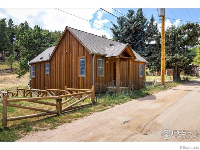 855 Main Street, Boulder, CO 80302