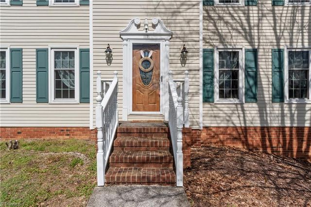 1171 Bent Grass Lane, Winston-salem, NC 27127