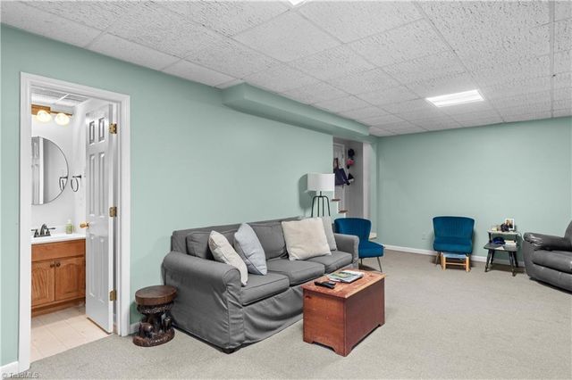 1171 Bent Grass Lane, Winston-salem, NC 27127