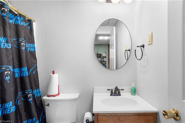 1171 Bent Grass Lane, Winston-salem, NC 27127