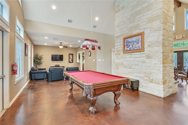 1000 Spring Loop 1205, College Station, TX 77840