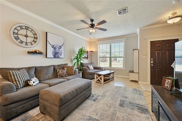 1000 Spring Loop 1205, College Station, TX 77840