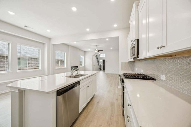 1241 Newport Street, Sherman, TX 75090