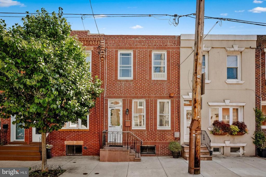 1917 S 11TH ST, Philadelphia, PA 19148
