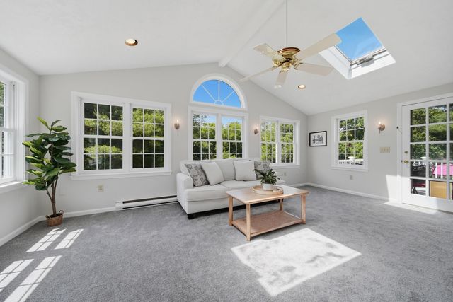 31 Normandy Drive, Sudbury, MA 01776