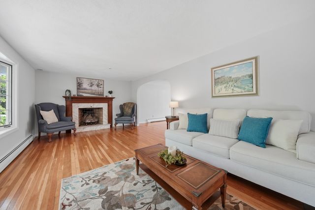 31 Normandy Drive, Sudbury, MA 01776