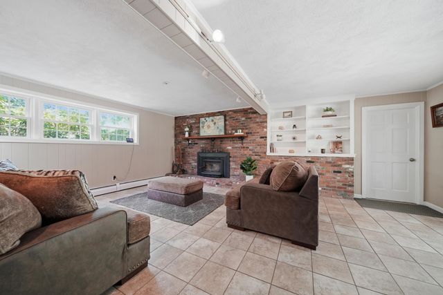 31 Normandy Drive, Sudbury, MA 01776