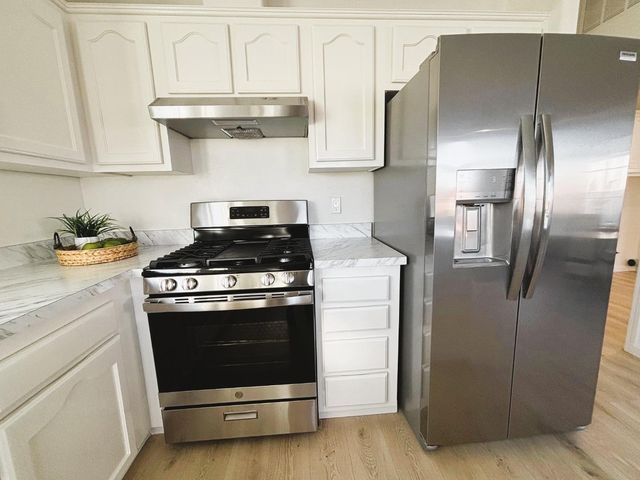 8282 Murray Avenue 5, Gilroy, CA 95020