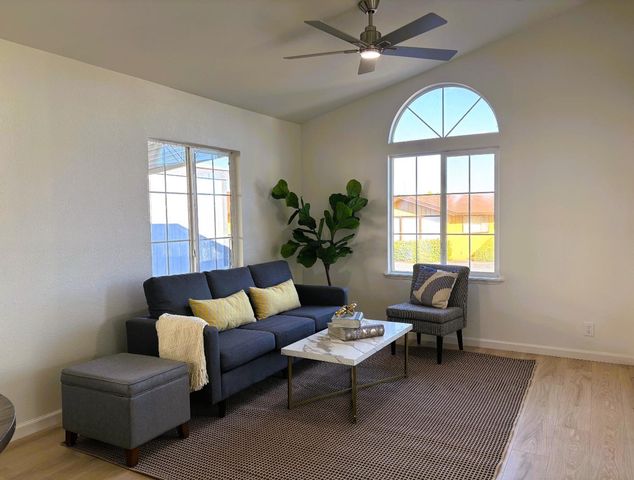 8282 Murray Avenue 5, Gilroy, CA 95020