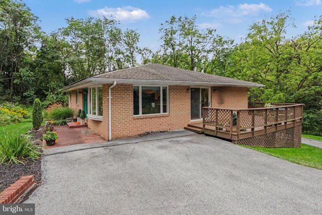 745 FELTY DR, Harrisburg, PA 17111
