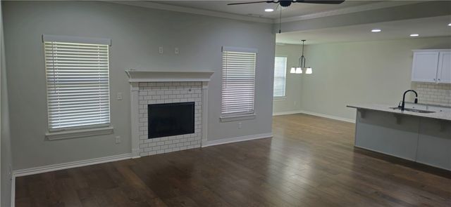 3242 Barbara Bird Street, Springdale, AR 72764