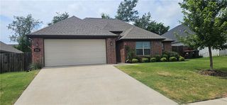 3242 Barbara Bird Street, Springdale, AR 72764