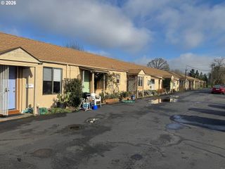 1612 POLK St, Eugene, OR 97402