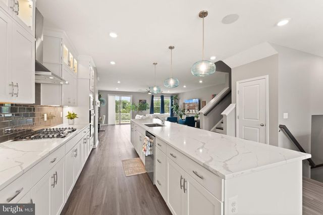 19328 BROOKWATER TER, Leesburg, VA 20175