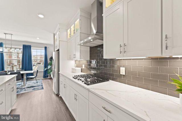 19328 BROOKWATER TER, Leesburg, VA 20175