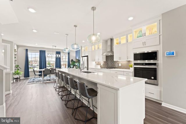 19328 BROOKWATER TER, Leesburg, VA 20175