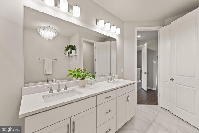 19328 BROOKWATER TER, Leesburg, VA 20175