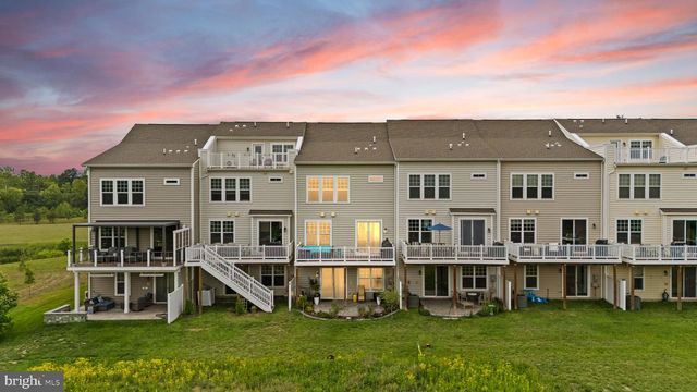 19328 BROOKWATER TER, Leesburg, VA 20175
