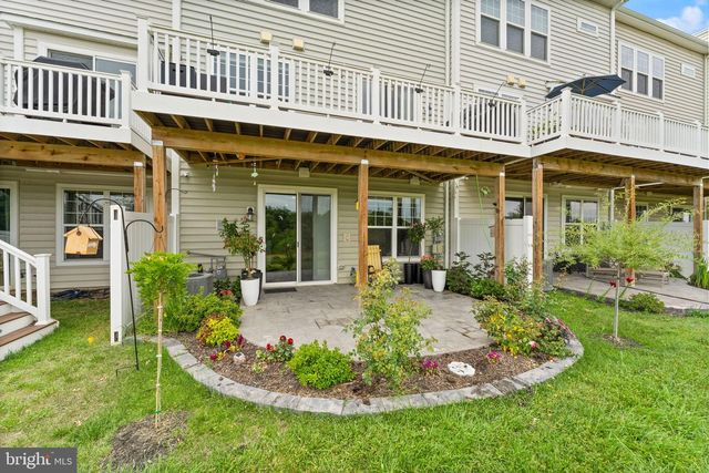 19328 BROOKWATER TER, Leesburg, VA 20175