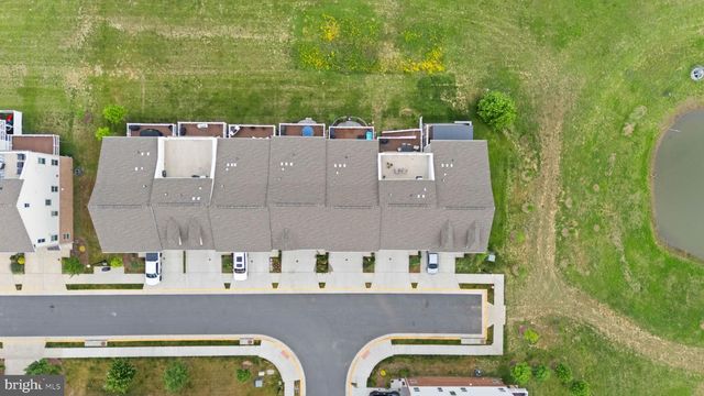 19328 BROOKWATER TER, Leesburg, VA 20175