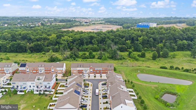 19328 BROOKWATER TER, Leesburg, VA 20175